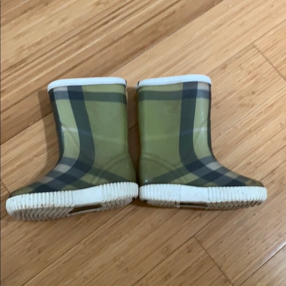 Authentic Burberry Rain Boots sz 8.5 25/26 - Picture 3 of 9